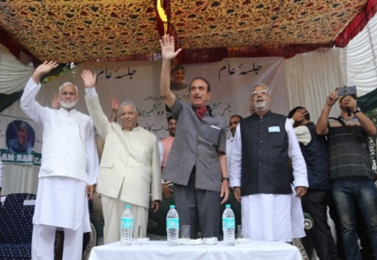 मैं धारा 370 की बहाली का वादा नहीं करता : गुलाम नबी आजाद